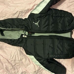 Snow gear for toddler size 2T